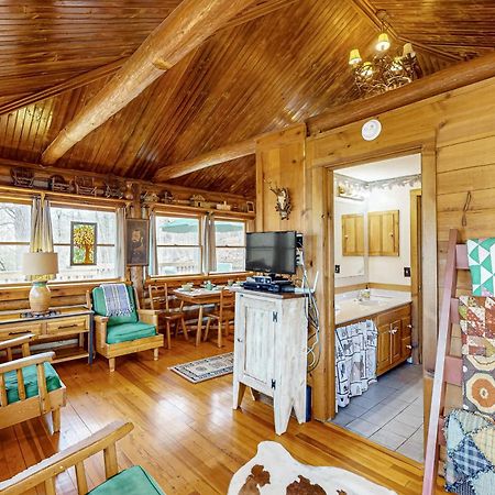 Lake Lucerne - Treehouse Cabin #01 Eureka Springs Eksteriør bilde